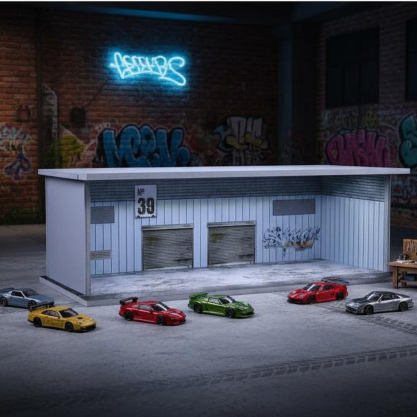 Display Case Acrylic - Graffiti Otopark Garajı Sergileme Hediye Fikri