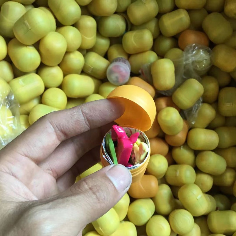 Capsule Toy Gashapon - Kapsül Gashapon Gacha Oyuncak Kinder Egg